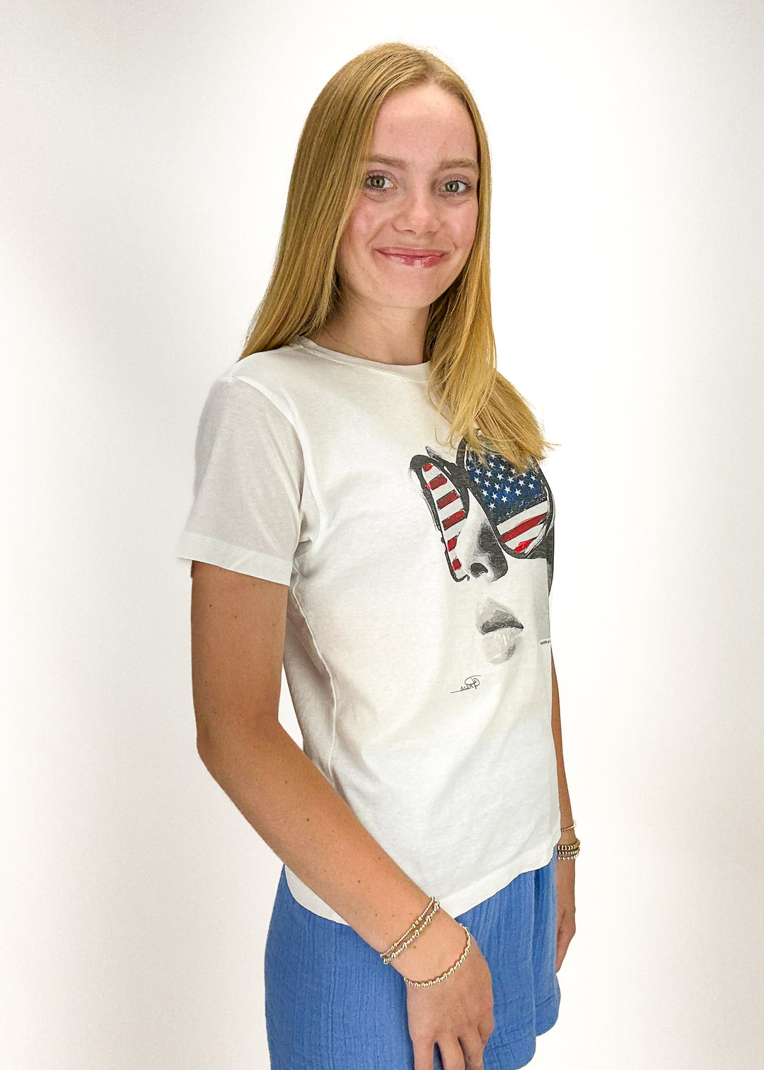 CPRESS Studio Free and Brave Mushie Tee