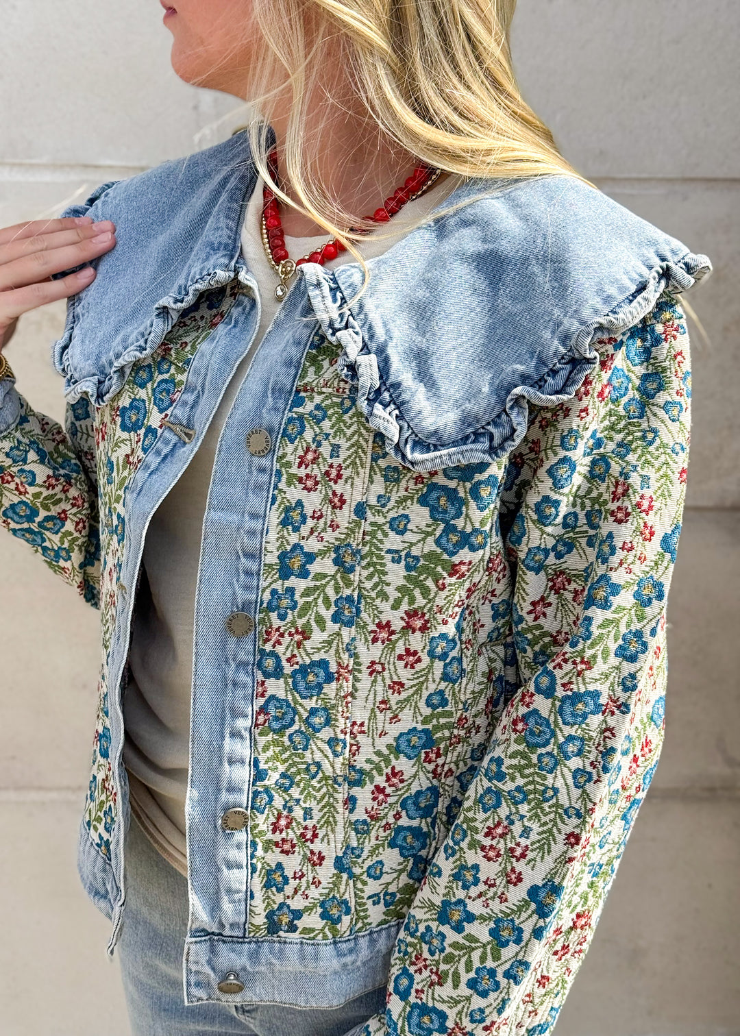 Elle Vintage Embroidered Denim Jacket