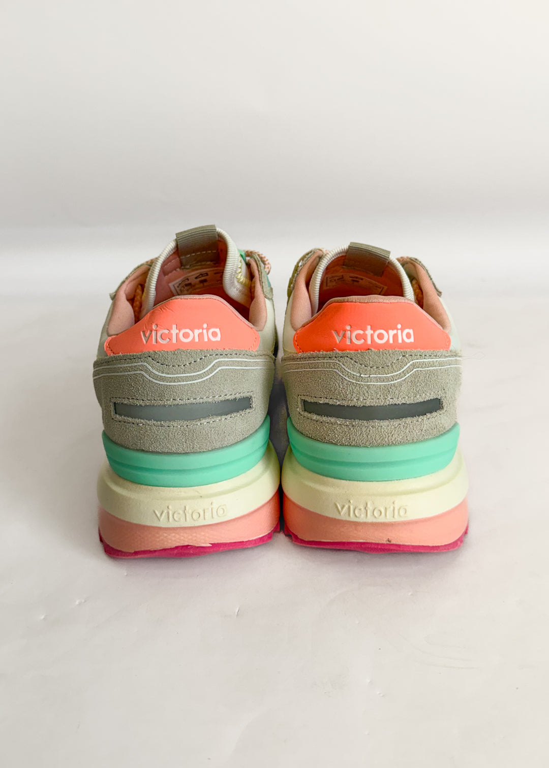 Victoria Edmond Sneaker - White