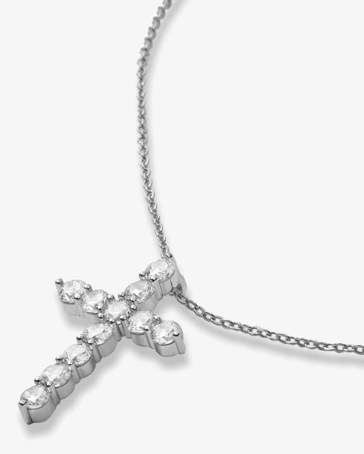 Melinda Maria Oh She Fancy Small Cross Pendant Necklace - Silver