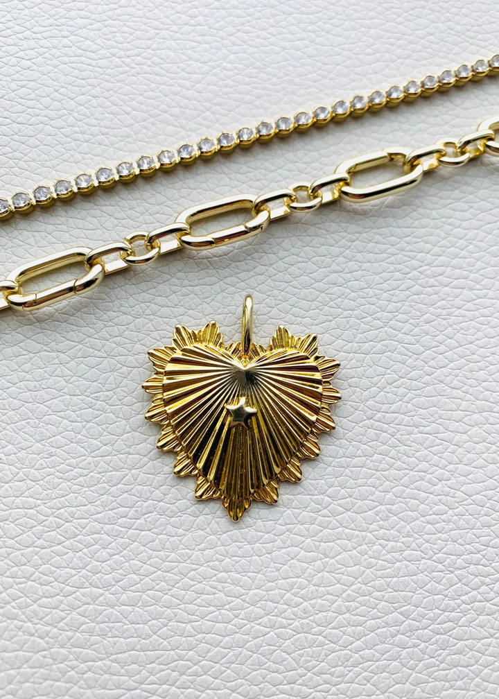 Newport Heart Charm - Gold