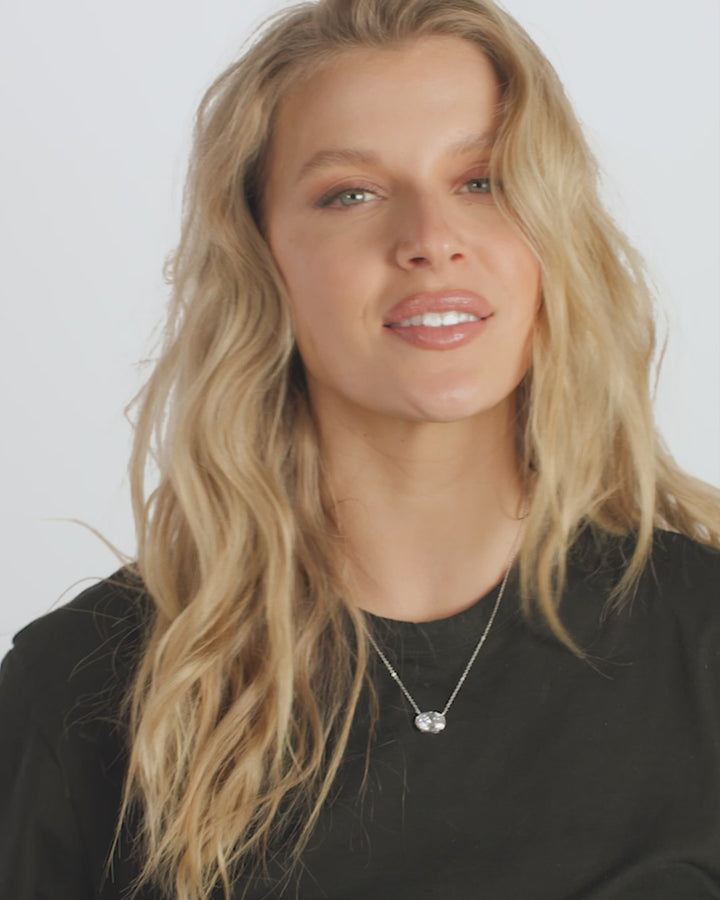 Melinda Maria Hello Gorgeous! Necklace - Silver