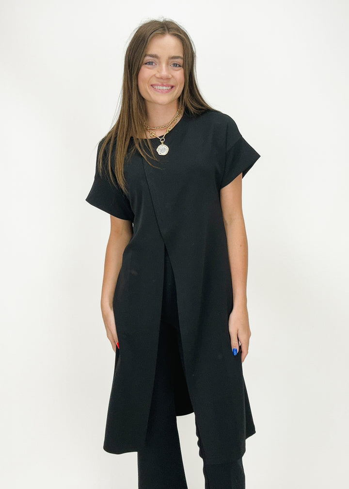Cierra Split Front Top