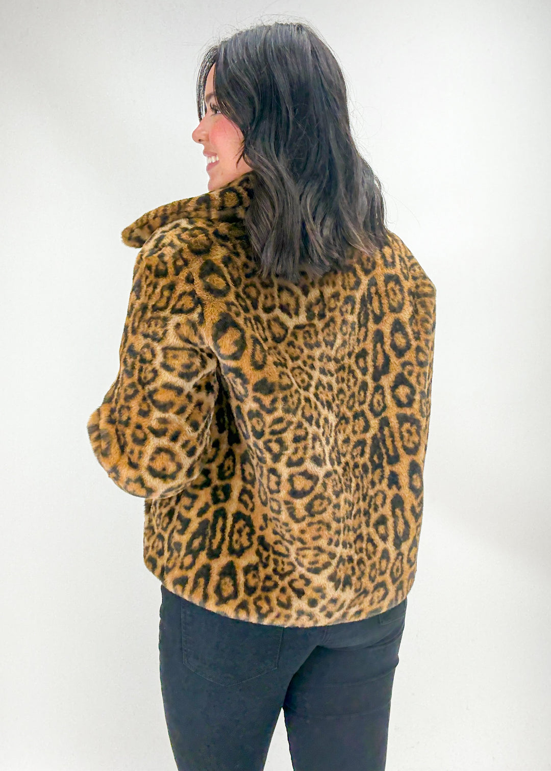 Dolce Cabo Anna Faux Fur Leopard Jacket