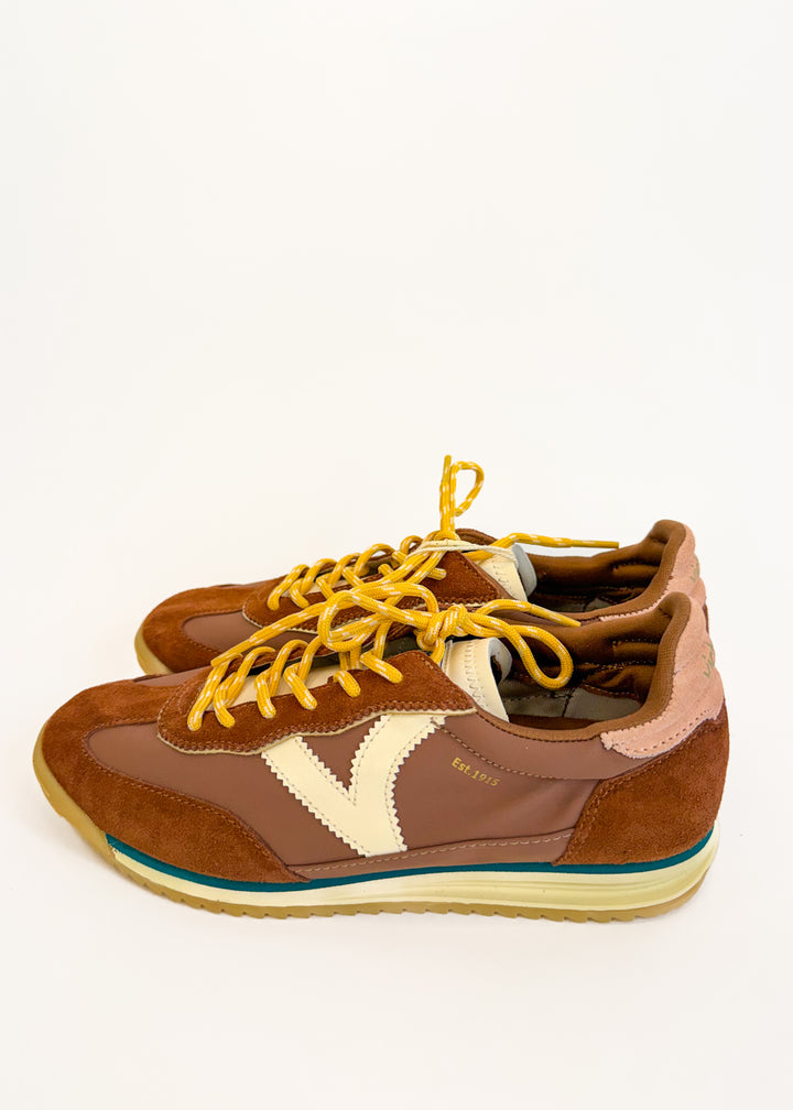 Victoria Masyn Sneakers