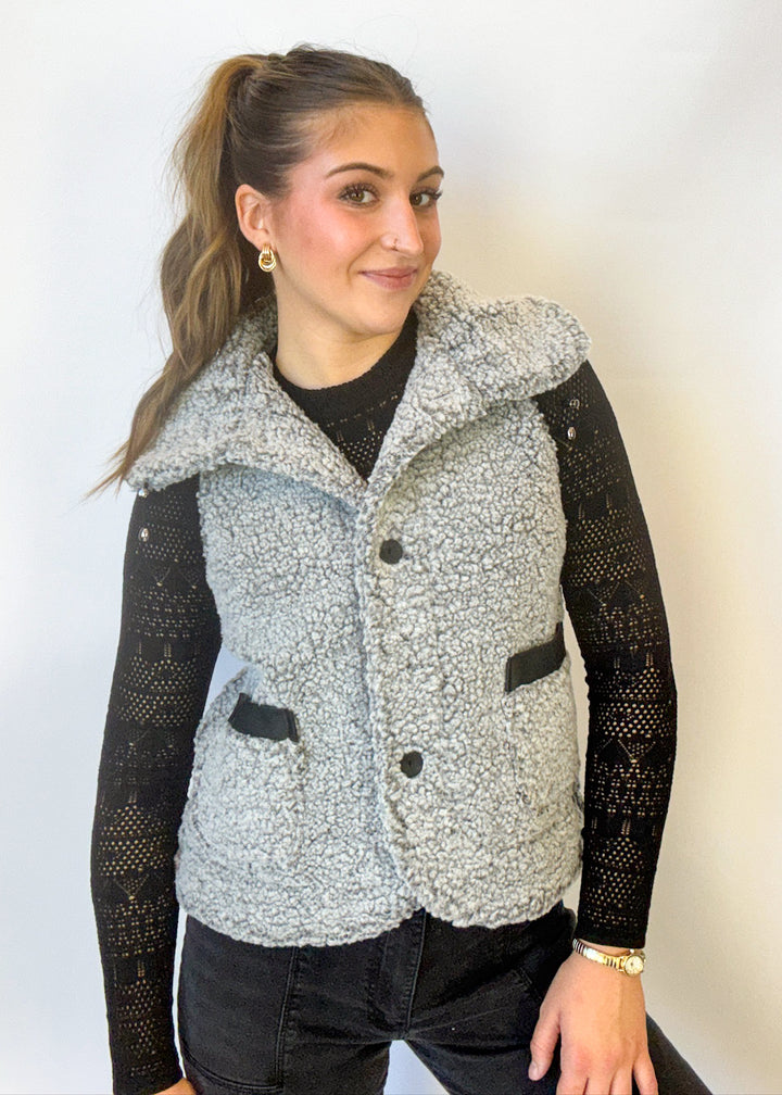 Quinn Sherpa Vest