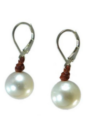 FWE Single Freshwater White Earring
